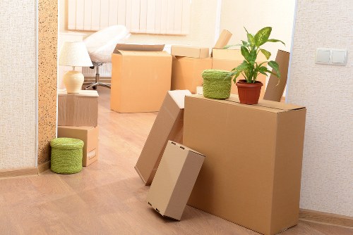Professional moving assistance in Bayswater for home and flat relocations