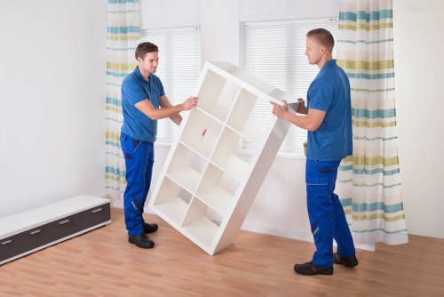 Bayswater moving truck service for apartments, houses, and office relocations